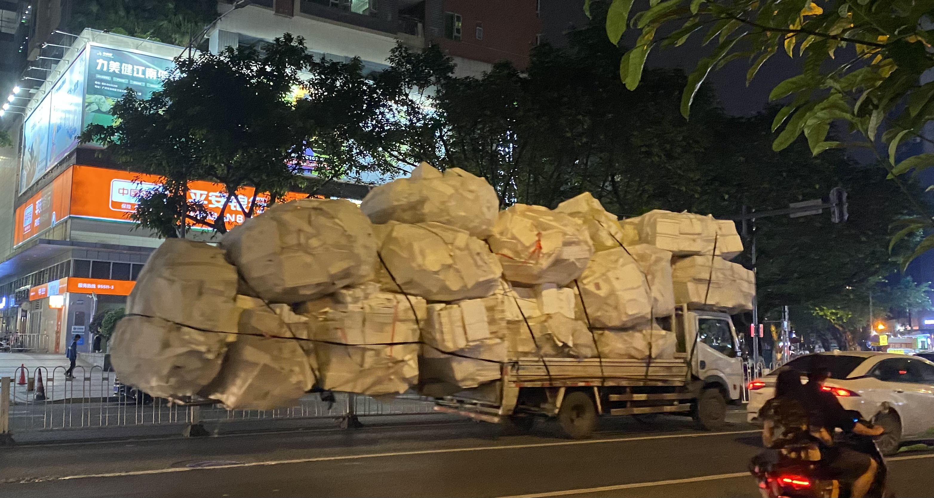 奇妙的货车